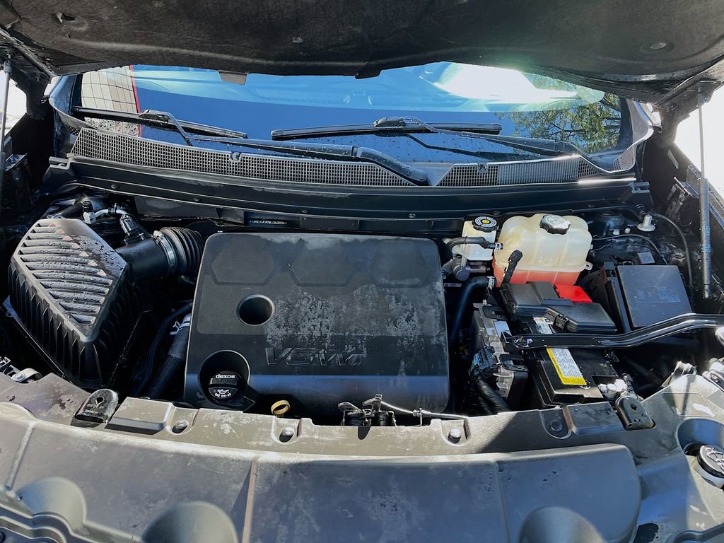 Used 2021 Chevrolet Traverse RS image 33