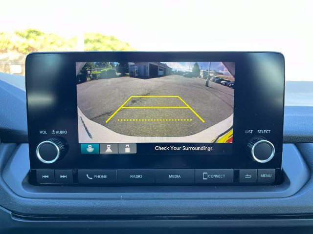 Certified 2023 Honda Accord LX image 23