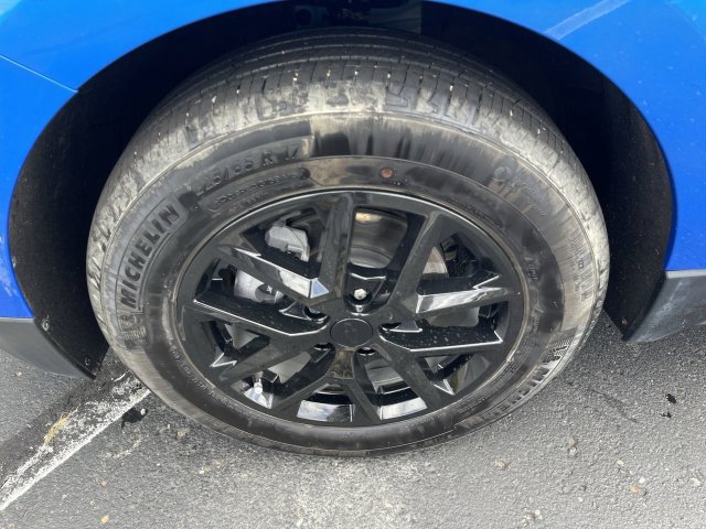 Used 2024 Chevrolet Equinox LT w/ LPO, Floor Liner Package FWD image 32