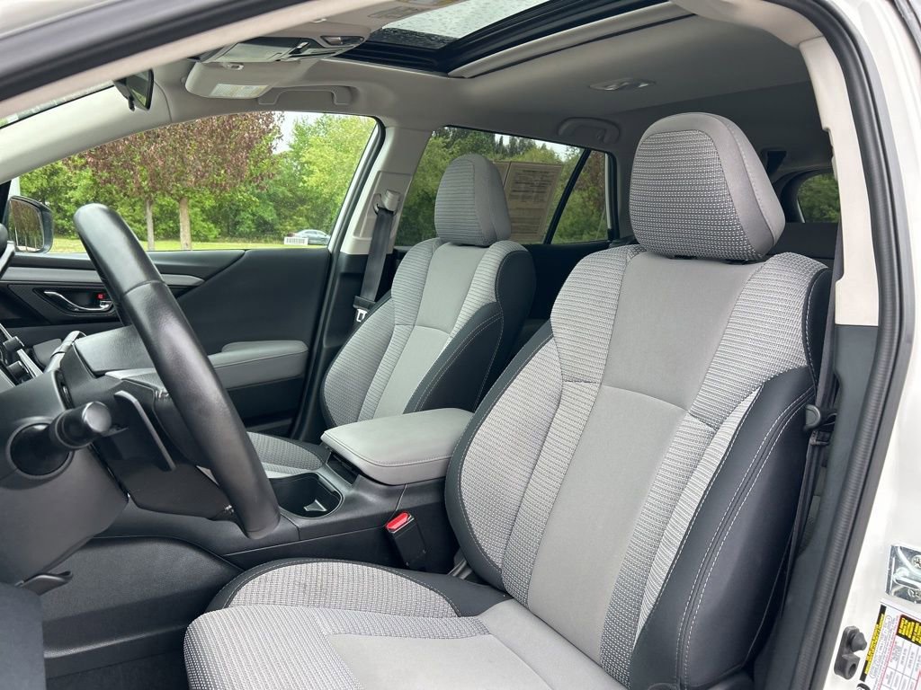 Used 2025 Subaru Outback Premium image 20