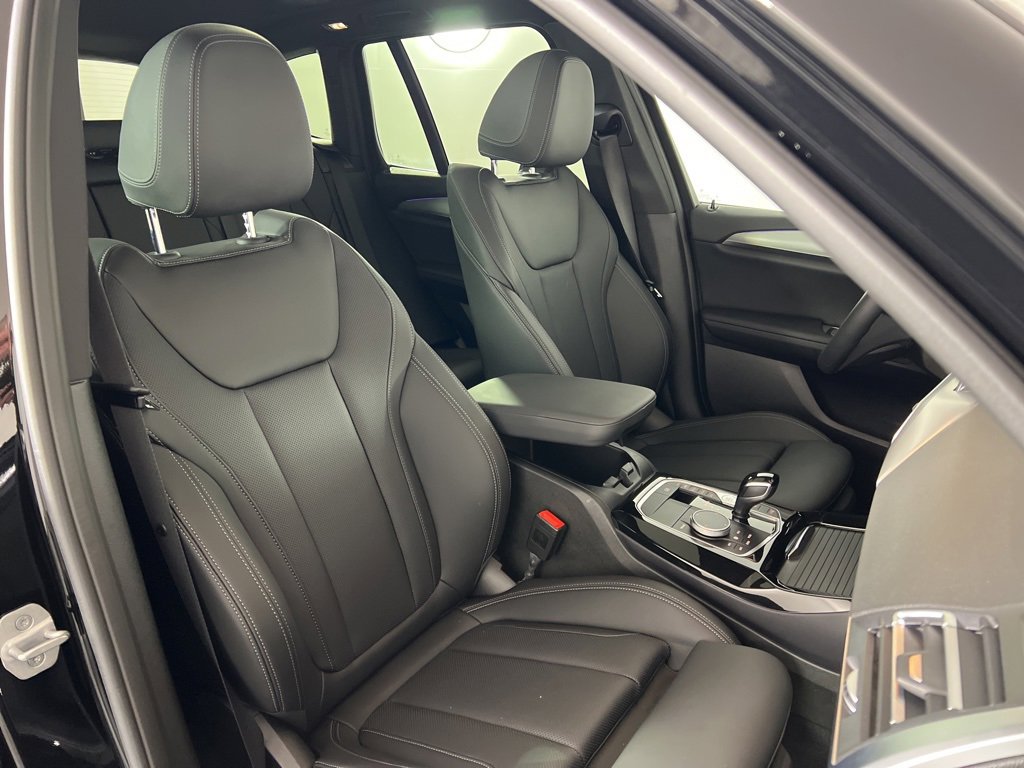 Certified 2024 BMW X3 xDrive30i w/ Convenience Package image 24