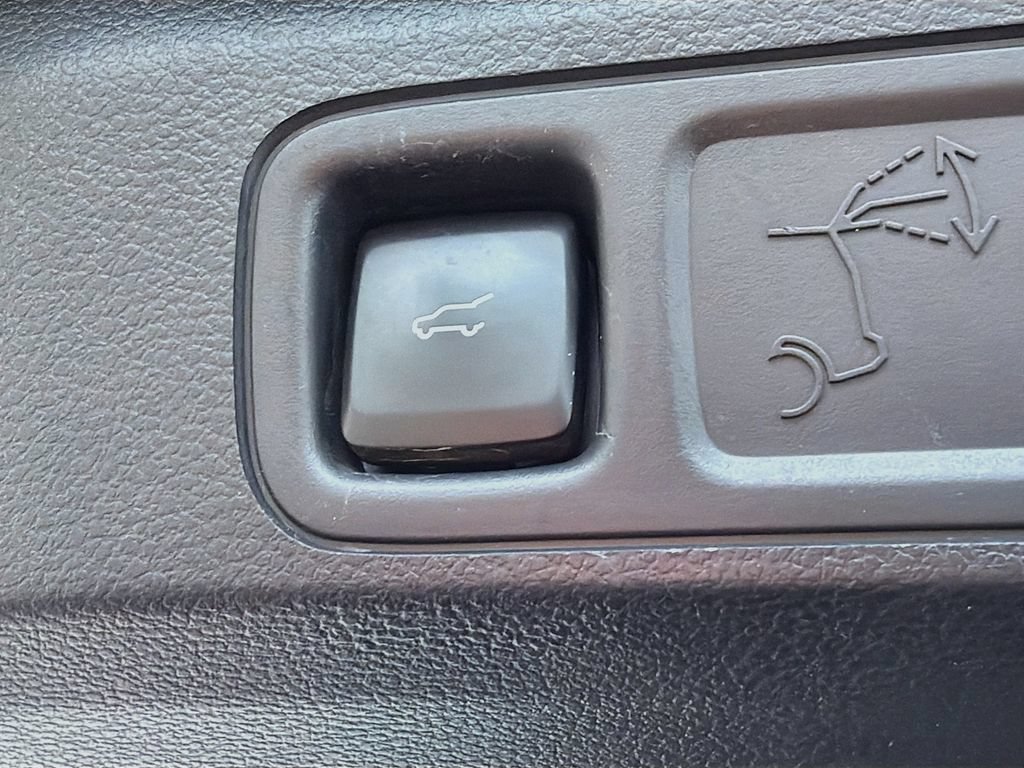 Used 2024 Ford Expedition Max XLT AWD/4WD image 36