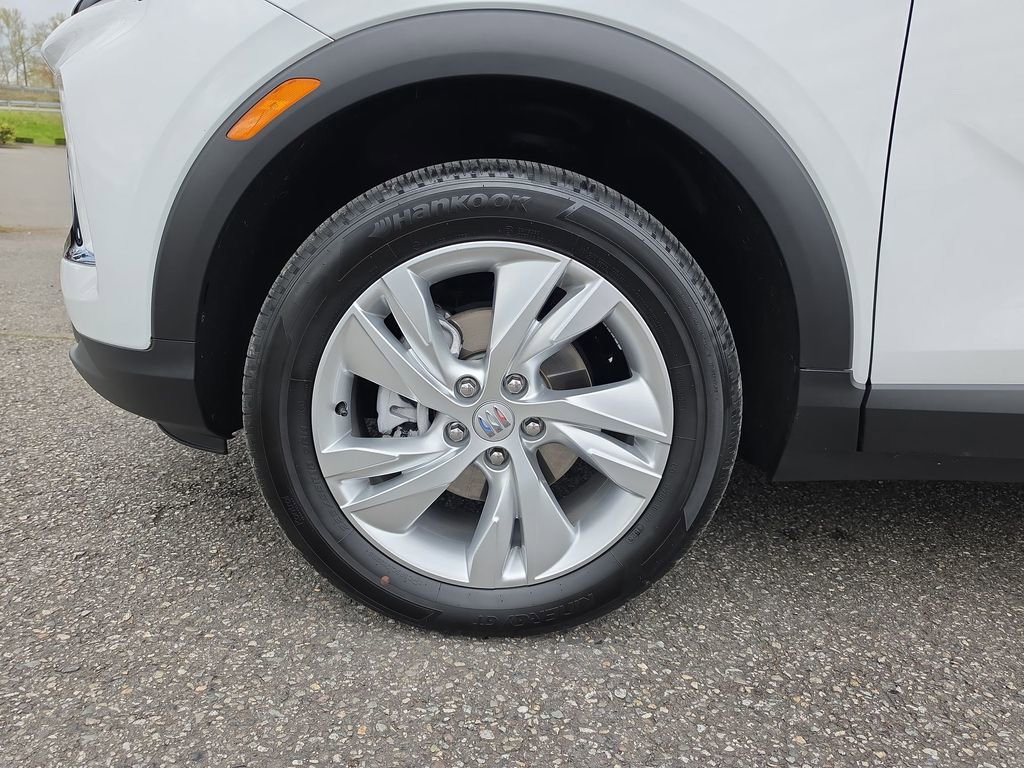 Certified 2024 Buick Encore GX Preferred w/ Comfort Package image 31