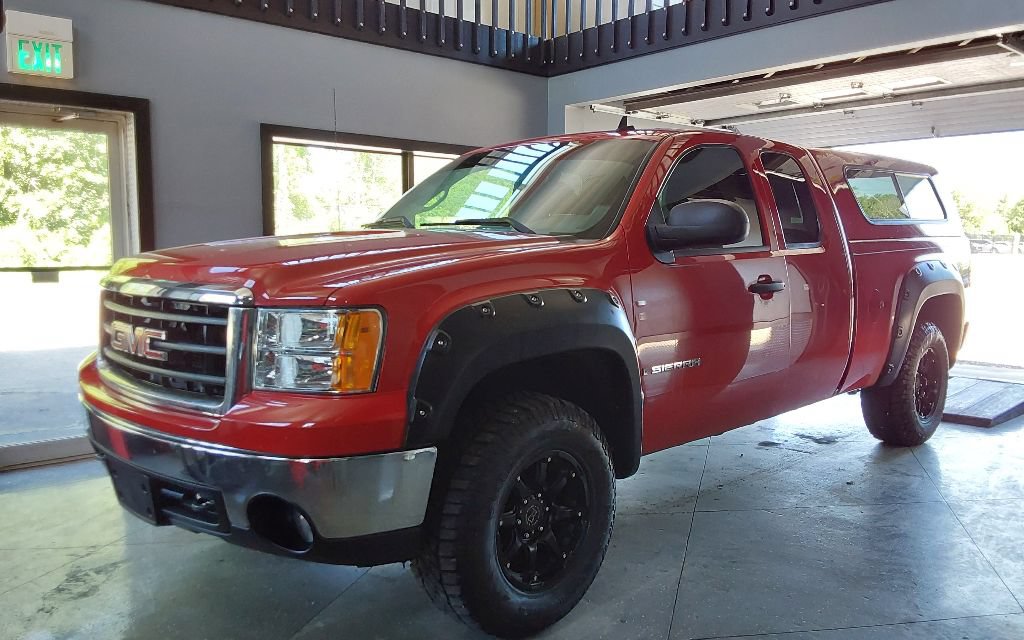 Used 2008 GMC Sierra 1500 W/T w/ Work Truck Preferred Package AWD/4WD image 8