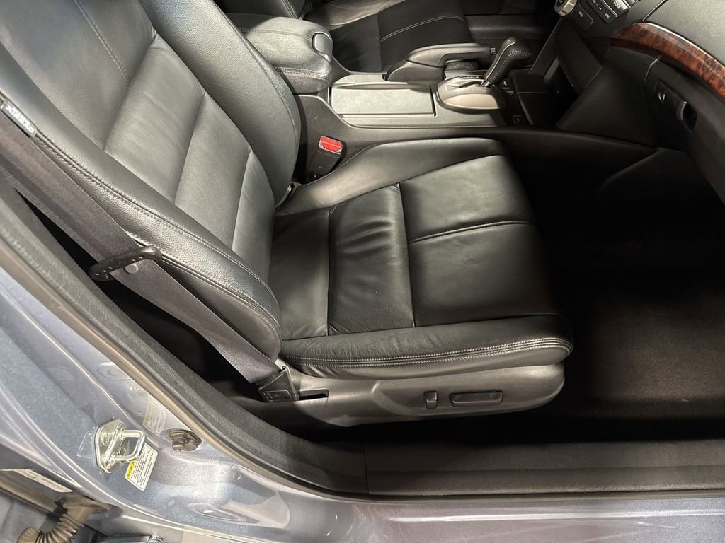 Used 2010 Honda Crosstour EX-L image 22