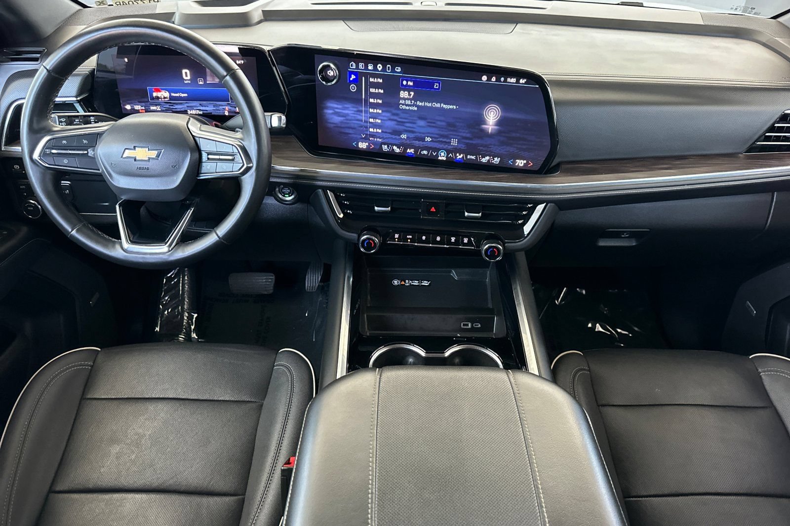 Certified 2025 Chevrolet Tahoe Premier AWD/4WD image 16