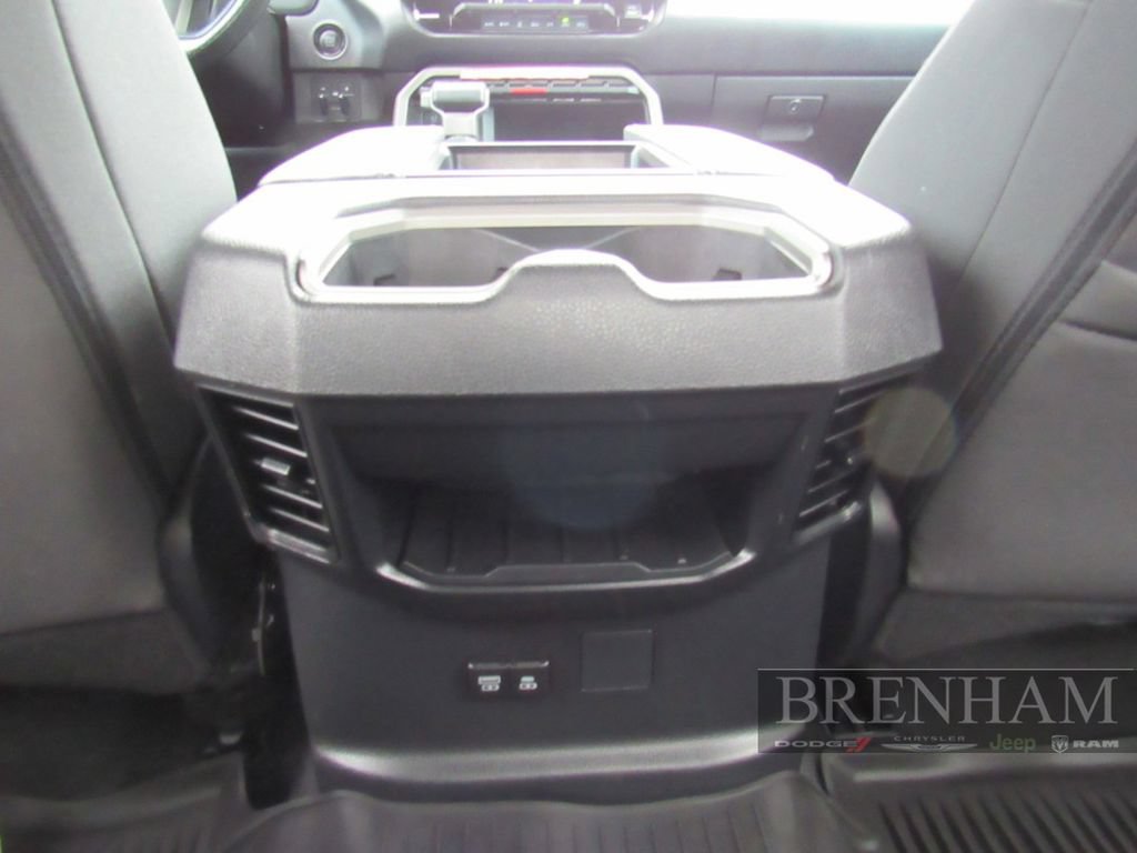 Used 2025 Toyota Tundra SR5 AWD/4WD image 23