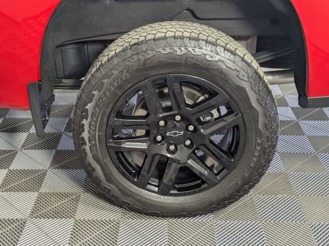 Used 2024 Chevrolet Silverado 1500 LT Trail Boss w/ Convenience Package II image 7