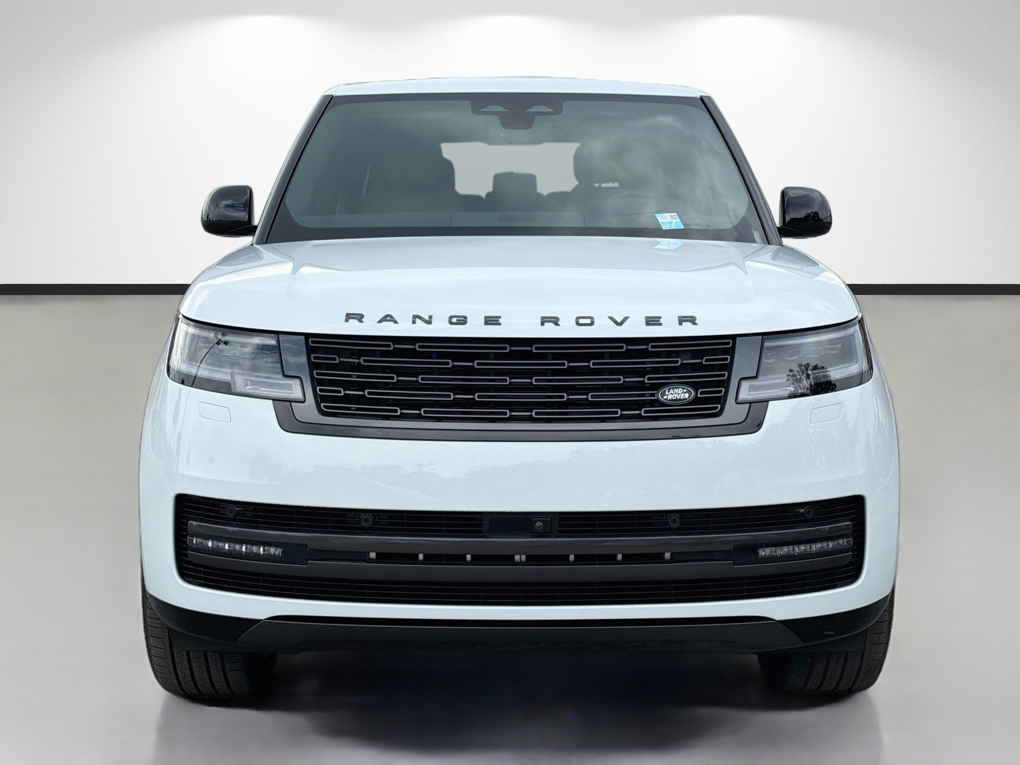 New 2026 Land Rover Range Rover Long Wheelbase SE AWD/4WD image 8