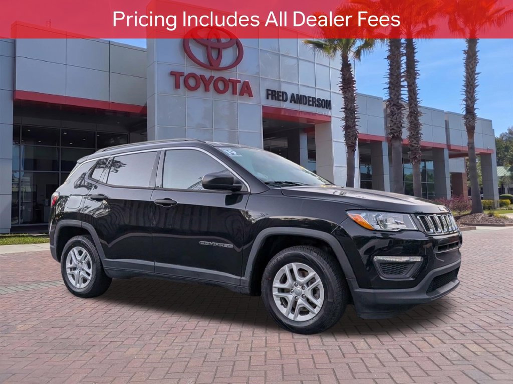 Used 2019 Jeep Compass Sport FWD image 1