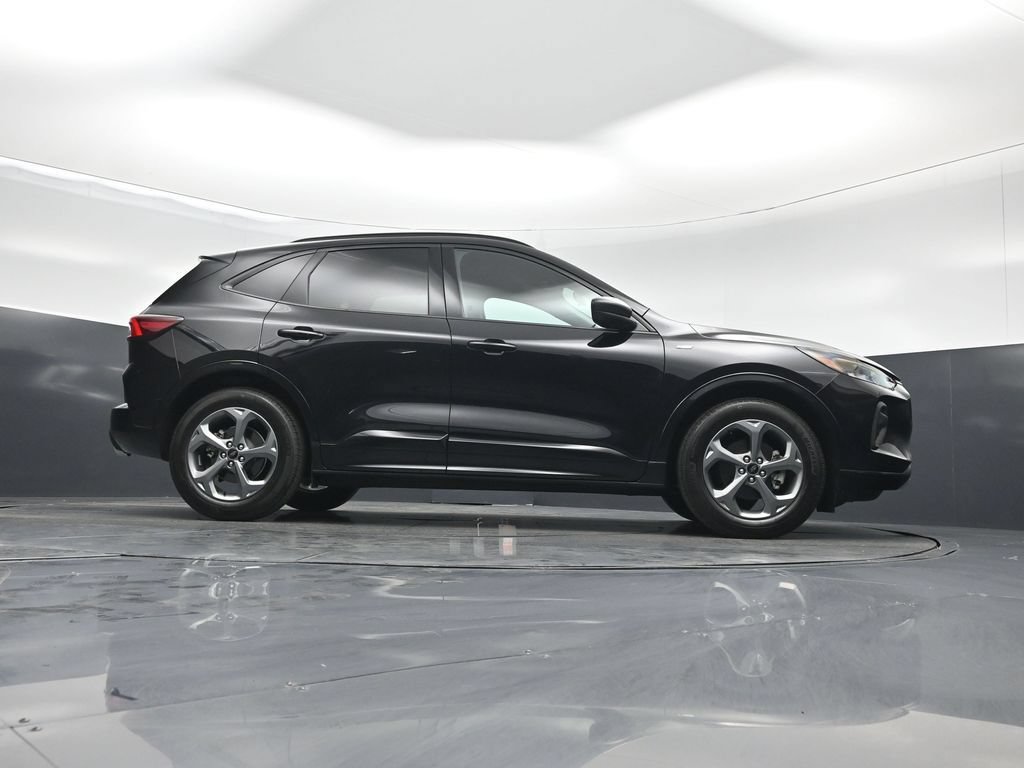 Certified 2023 Ford Escape ST-Line w/ Tech Pack #1 FWD image 45