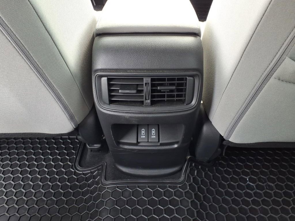Used 2018 Honda CR-V EX image 7