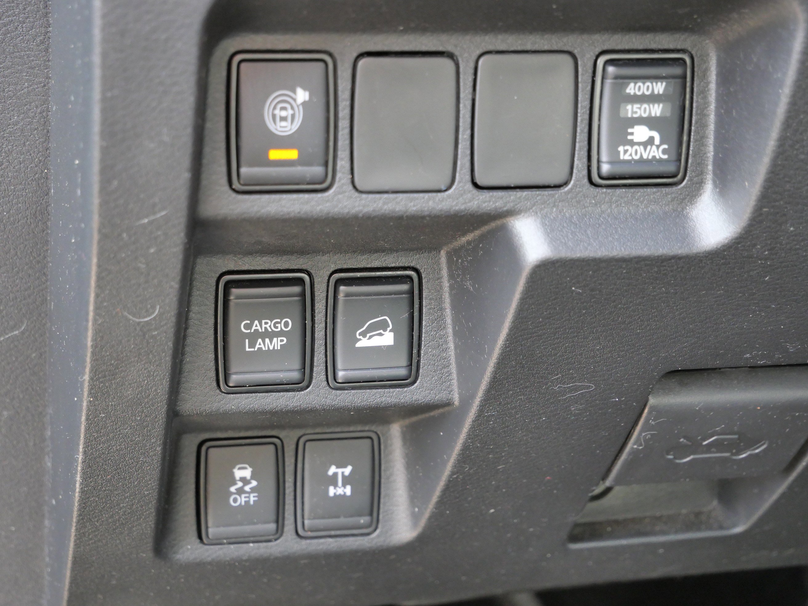 Used 2023 Nissan Frontier PRO-4X w/ Pro-4X Premium Package image 22