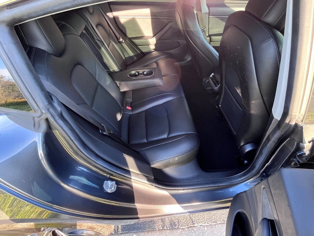 Used 2020 Tesla Model 3 Long Range image 23