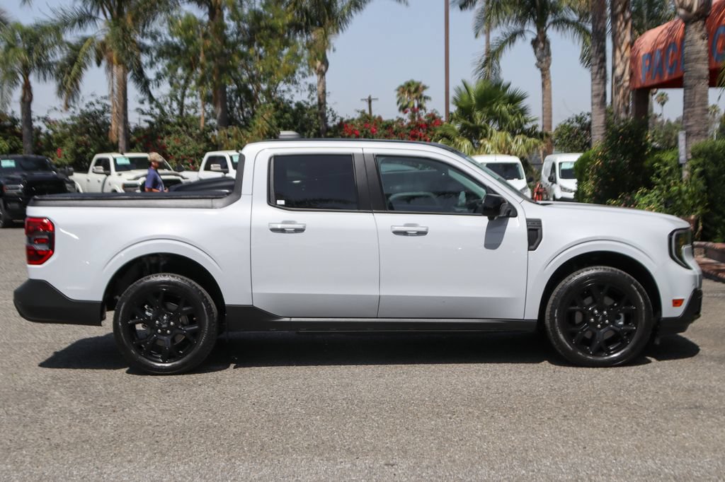 Used 2025 Ford Maverick Lariat w/ Black Appearance Package AWD/4WD image 9