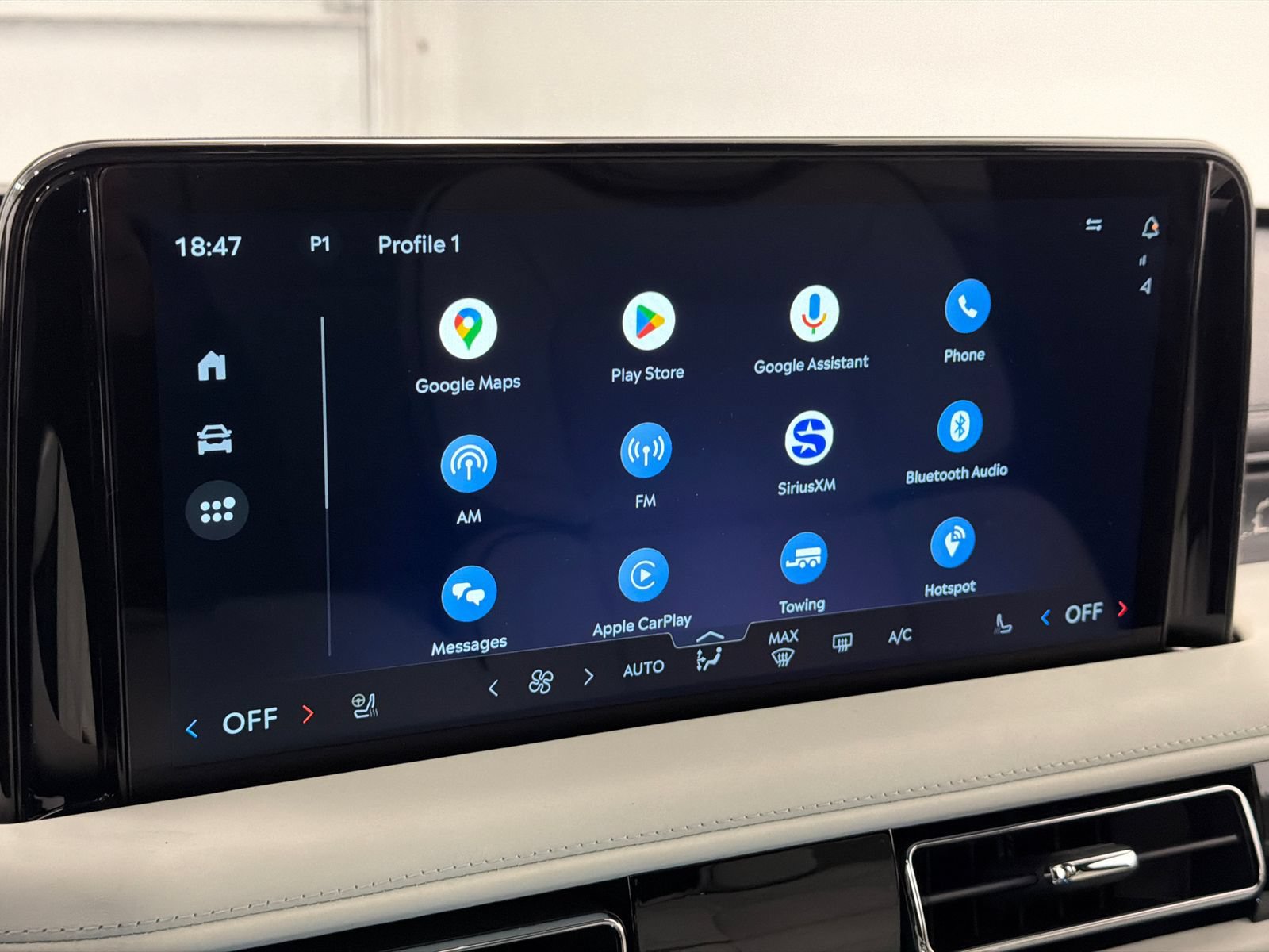 New 2026 Lincoln Aviator Black Label w/ Dynamic Handling Package AWD/4WD image 31