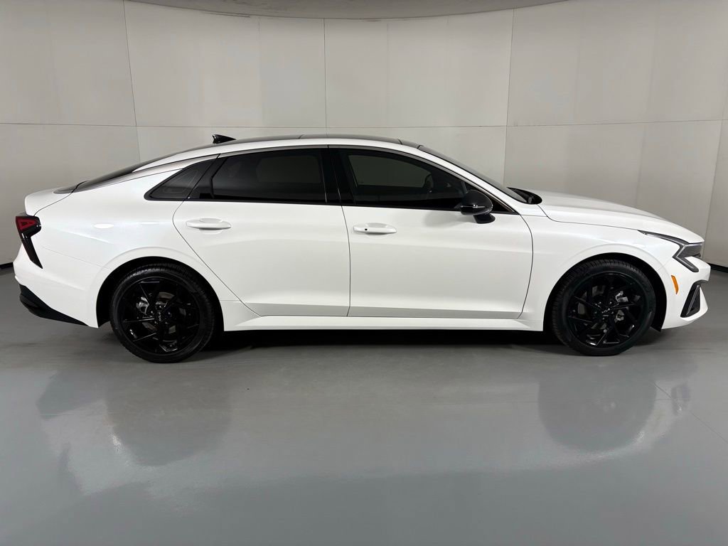 New 2026 Kia K5 GT-Line image 9