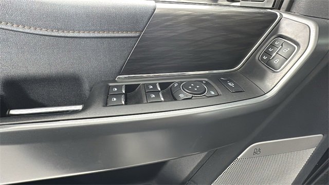 Used 2024 Ford F150 Lariat w/ Tow/Haul Package image 18