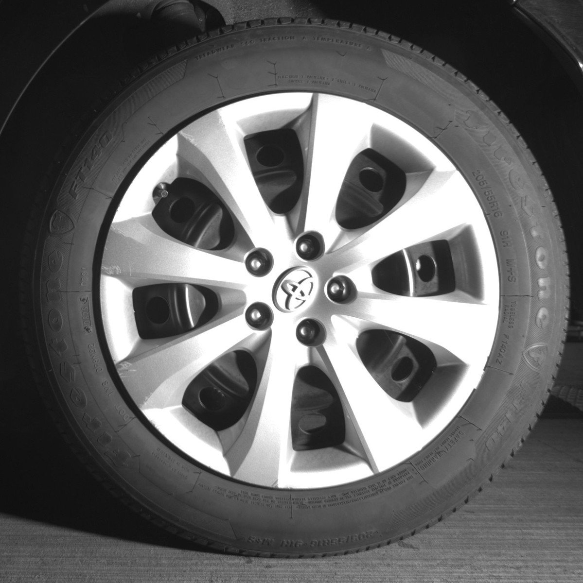 Used 2025 Toyota Corolla LE FWD image 14