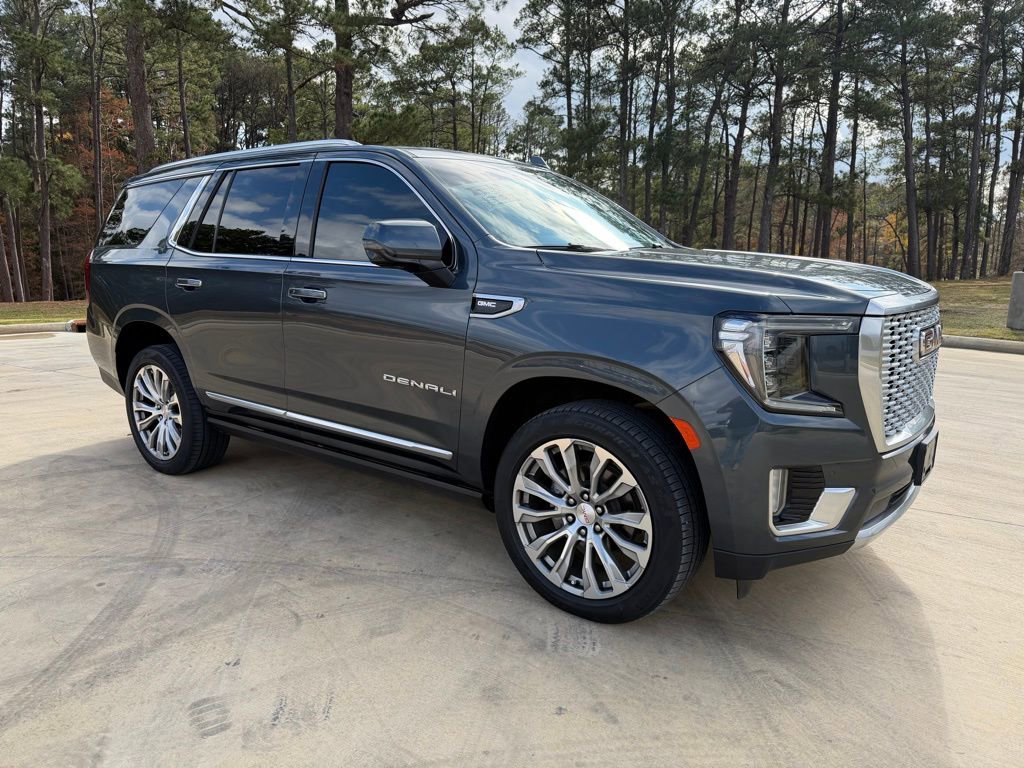 Used 2021 GMC Yukon Denali w/ Denali Premium Package image 7