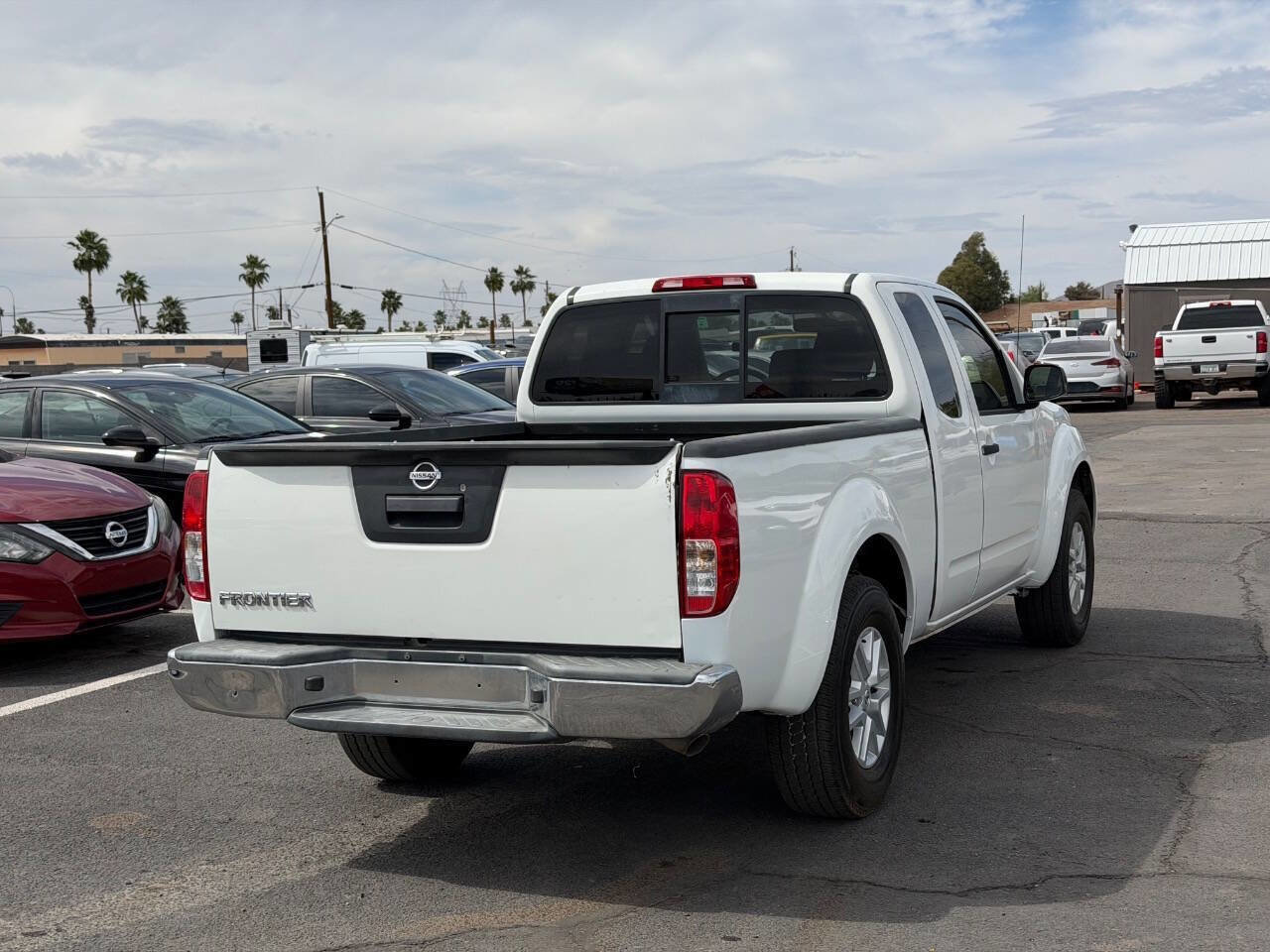 Used 2018 Nissan Frontier SV RWD image 8