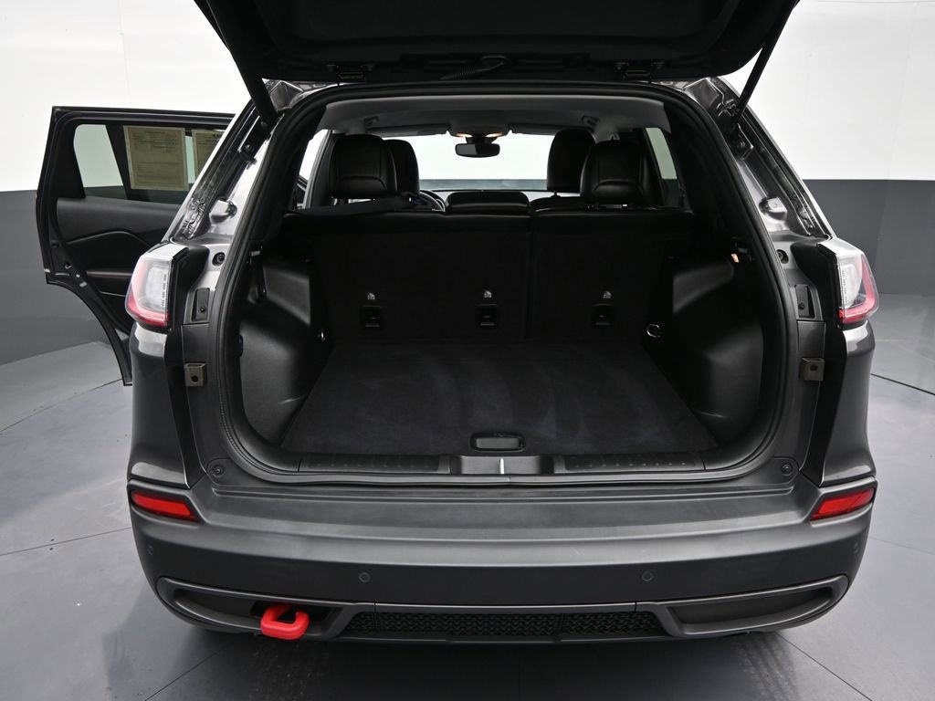 Used 2022 Jeep Cherokee Trailhawk w/ Premium Leather Package image 29