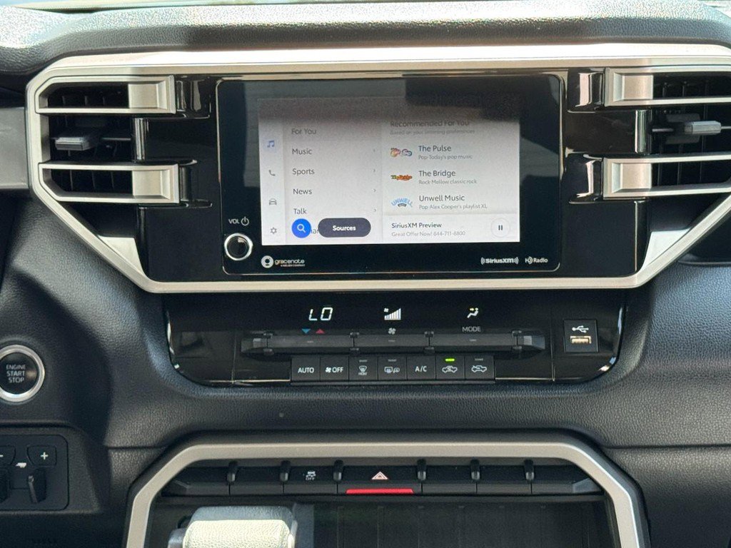 Used 2022 Toyota Tundra SR5 image 13