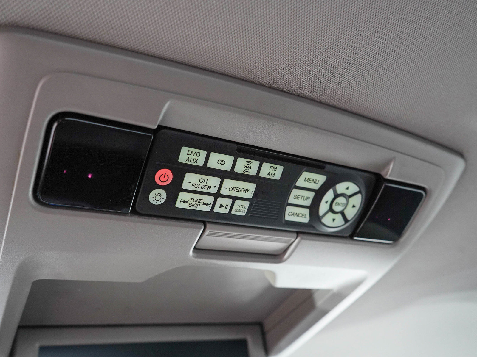 Used 2016 Honda Odyssey SE image 17