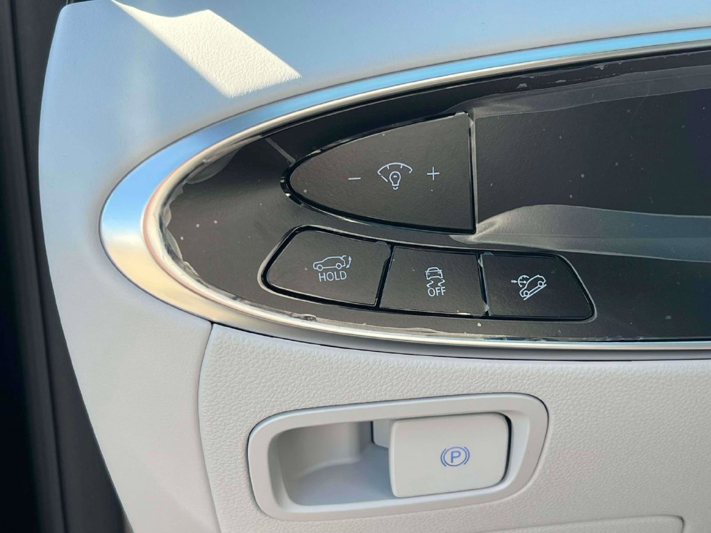New 2027 Genesis GV70 2.5T Advanced AWD/4WD image 13
