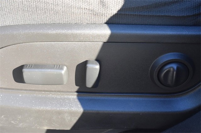 Certified 2016 Chevrolet Traverse LT image 23