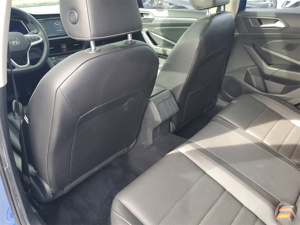 Used 2022 Volkswagen Jetta SE image 11