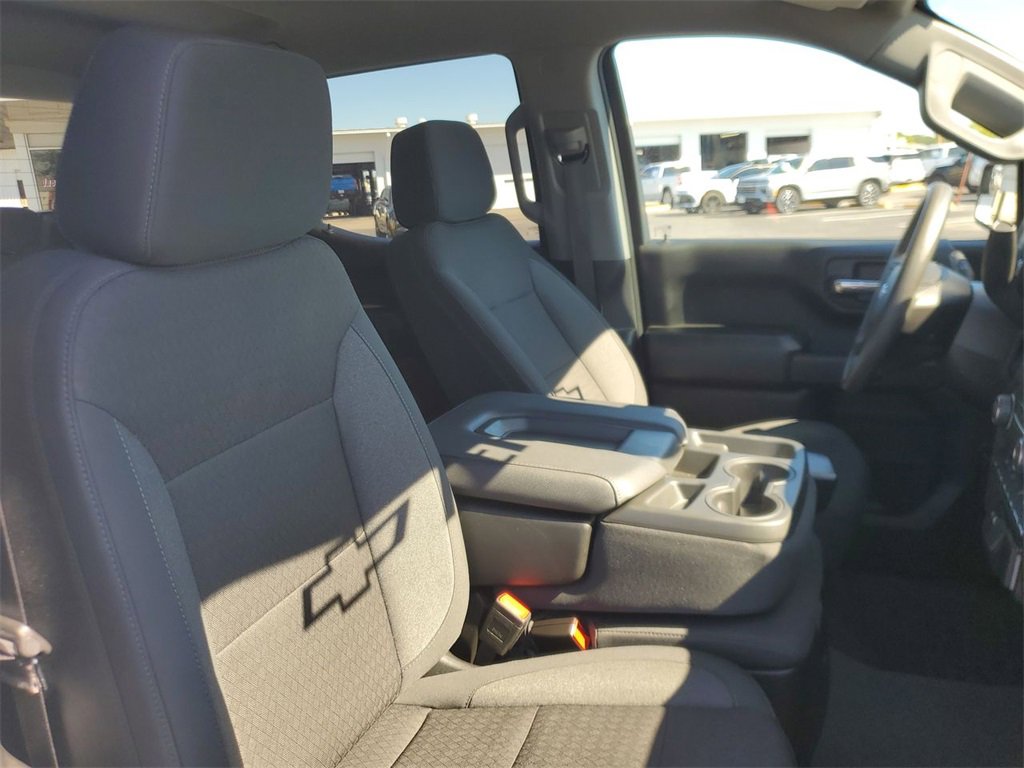 Certified 2024 Chevrolet Silverado 1500 Custom image 28