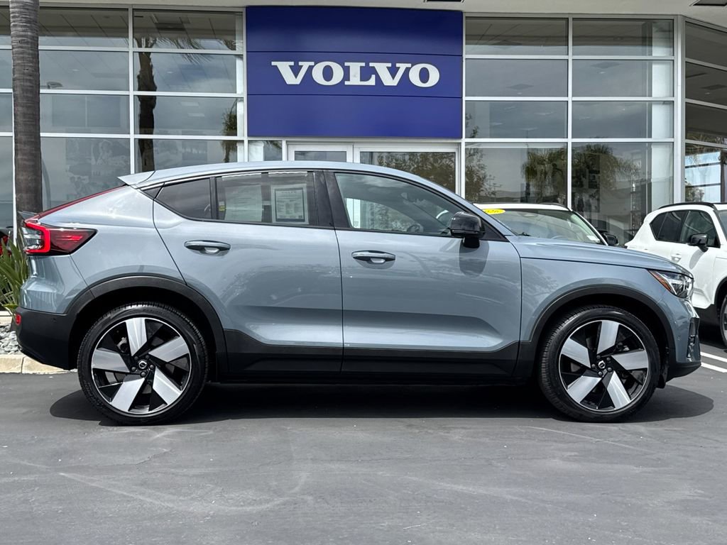 Certified 2023 Volvo C40 P8 Recharge Ultimate AWD/4WD image 6