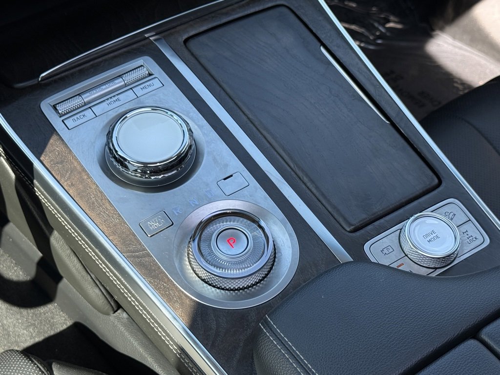 Used 2024 Genesis GV80 3.5T image 15