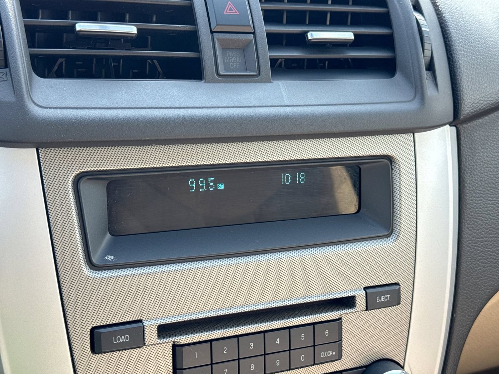 Used 2010 Mercury Milan FWD image 27