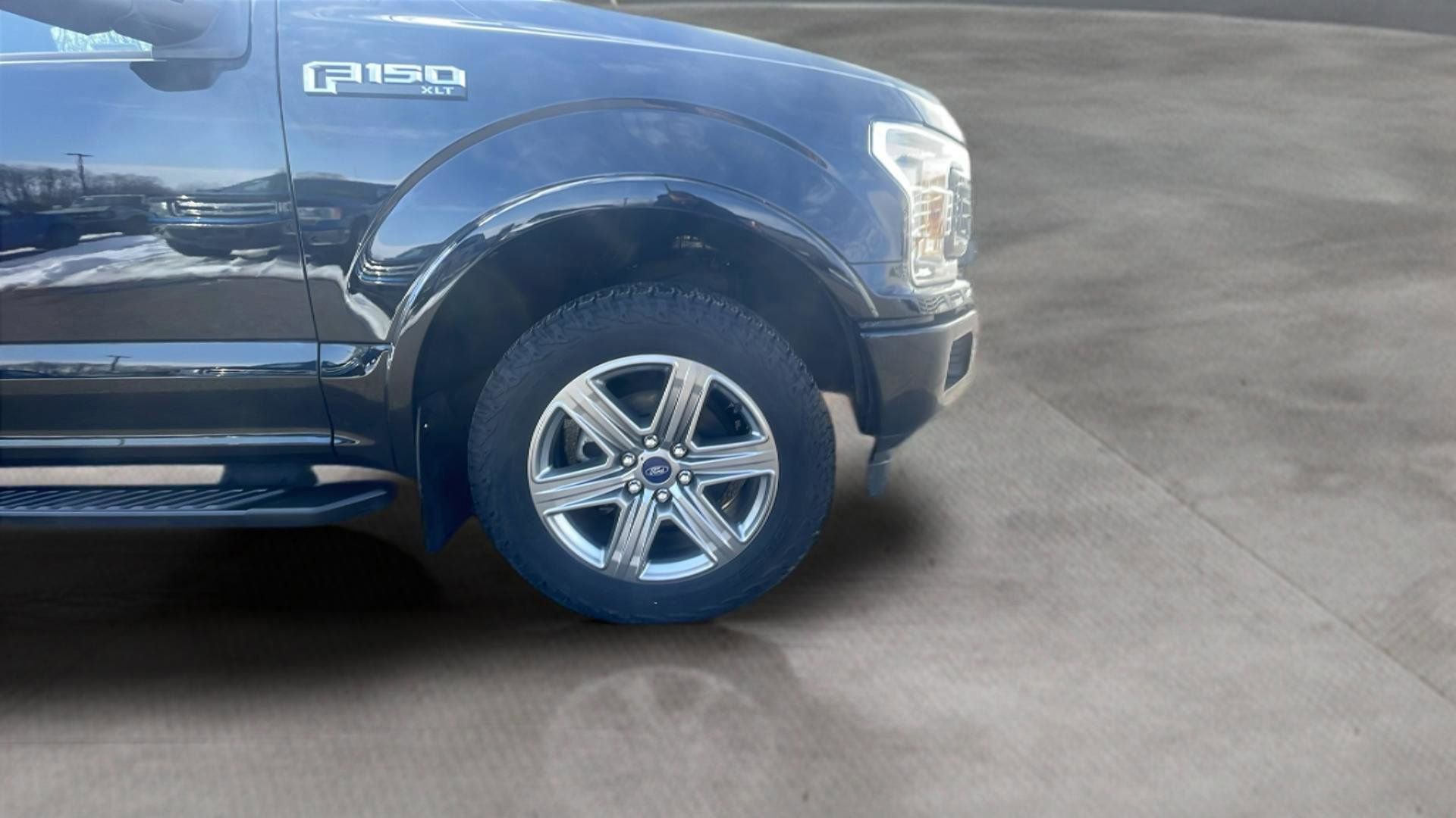 Used 2019 Ford F150 XLT w/ Equipment Group 302A Luxury image 20