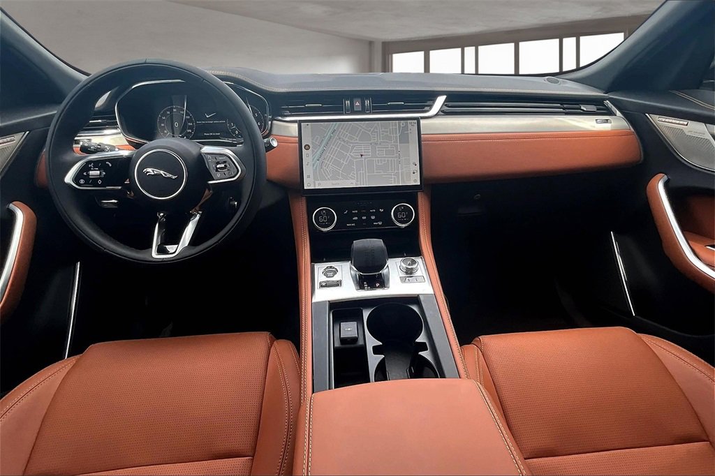 New 2026 Jaguar F-PACE R-Dynamic S image 5