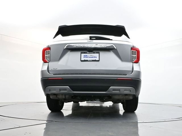 Used 2023 Ford Explorer XLT w/ Equipment Group 202A image 31