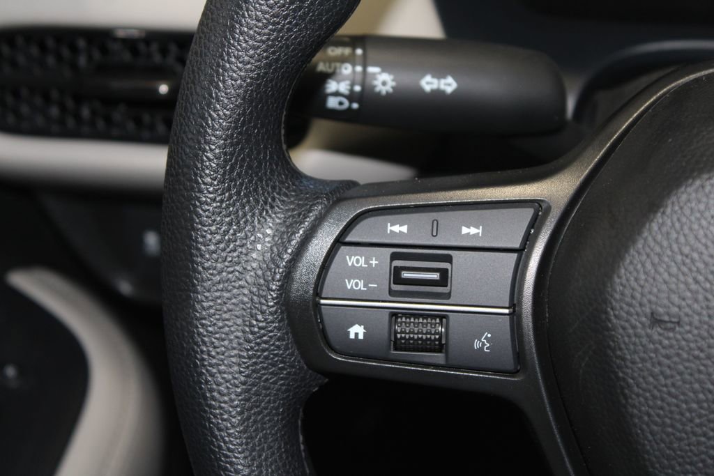 Used 2026 Honda HR-V LX image 19
