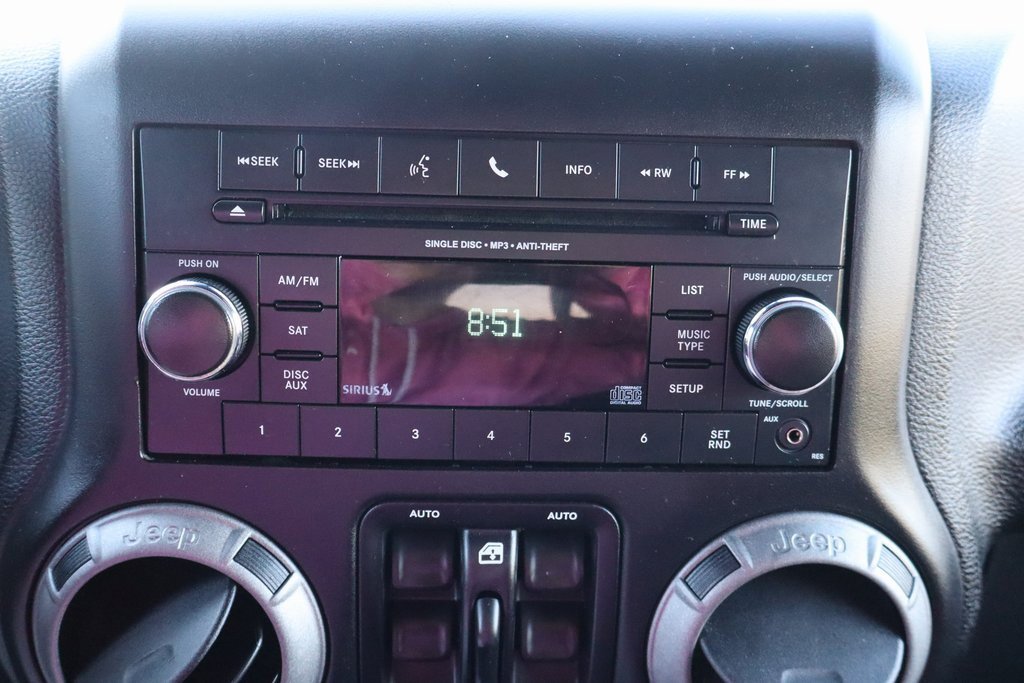 Used 2016 Jeep Wrangler Unlimited Sport image 9