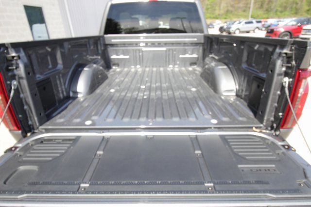 New 2025 Ford F150 XL w/ Equipment Group 103A High image 12