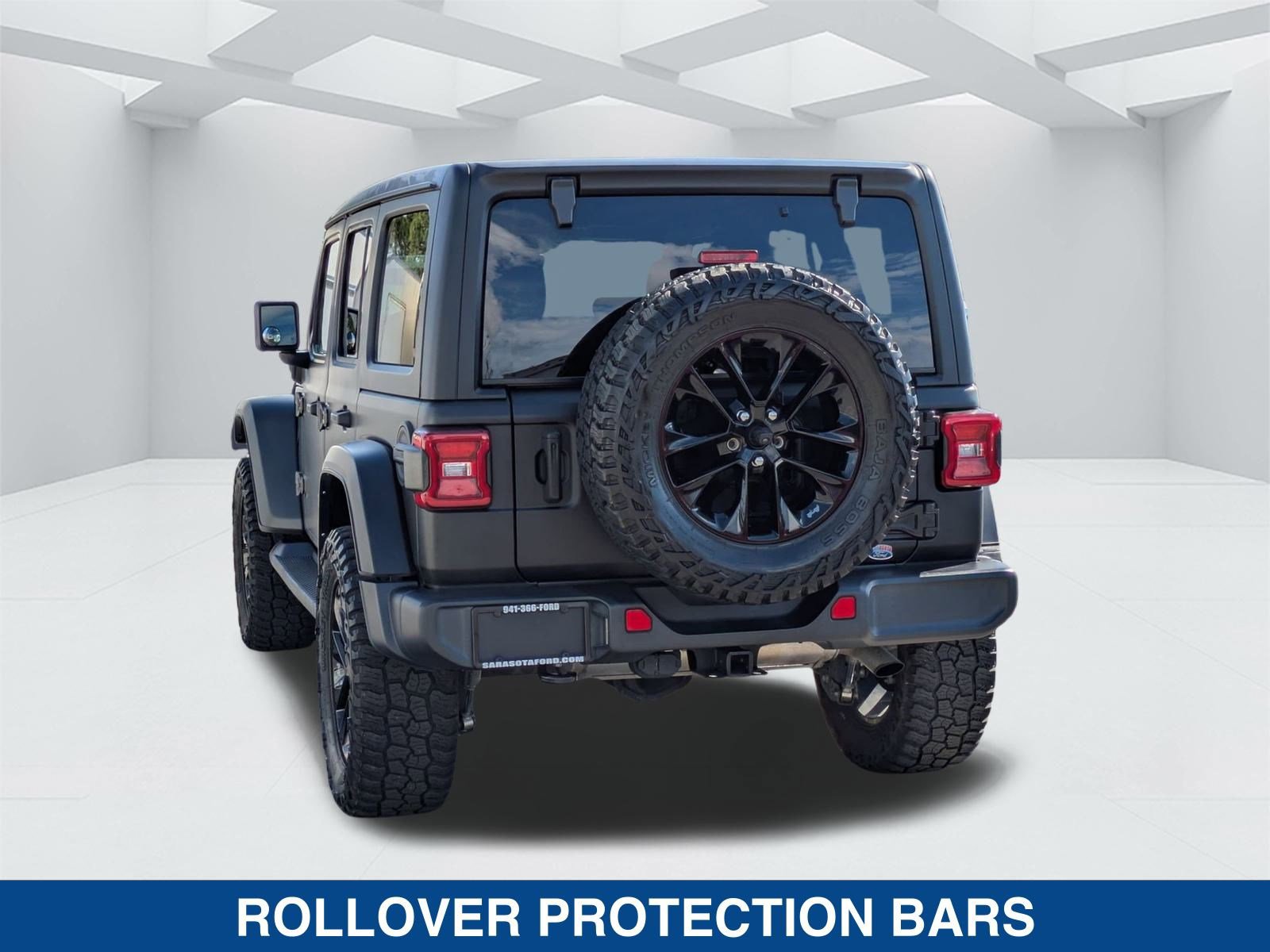 Used 2021 Jeep Wrangler Unlimited Sahara image 6