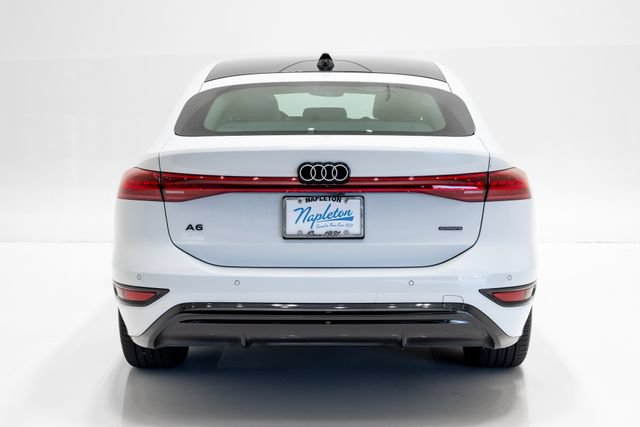 Used 2025 Audi A6 e-tron Premium w/ Ultra Package AWD/4WD image 33
