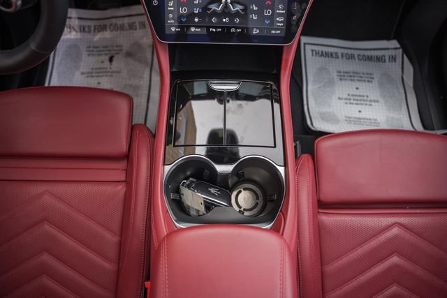 Used 2023 Maserati Grecale Modena AWD/4WD image 32