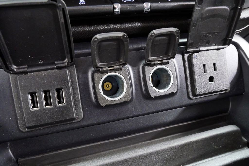 Used 2015 GMC Sierra 2500 SLT w/ Snow Plow Prep Package image 29