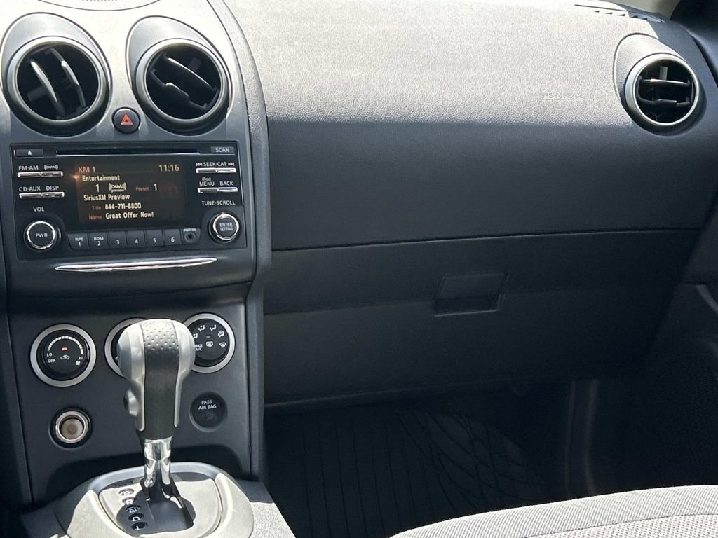 Used 2012 Nissan Rogue SV FWD image 23