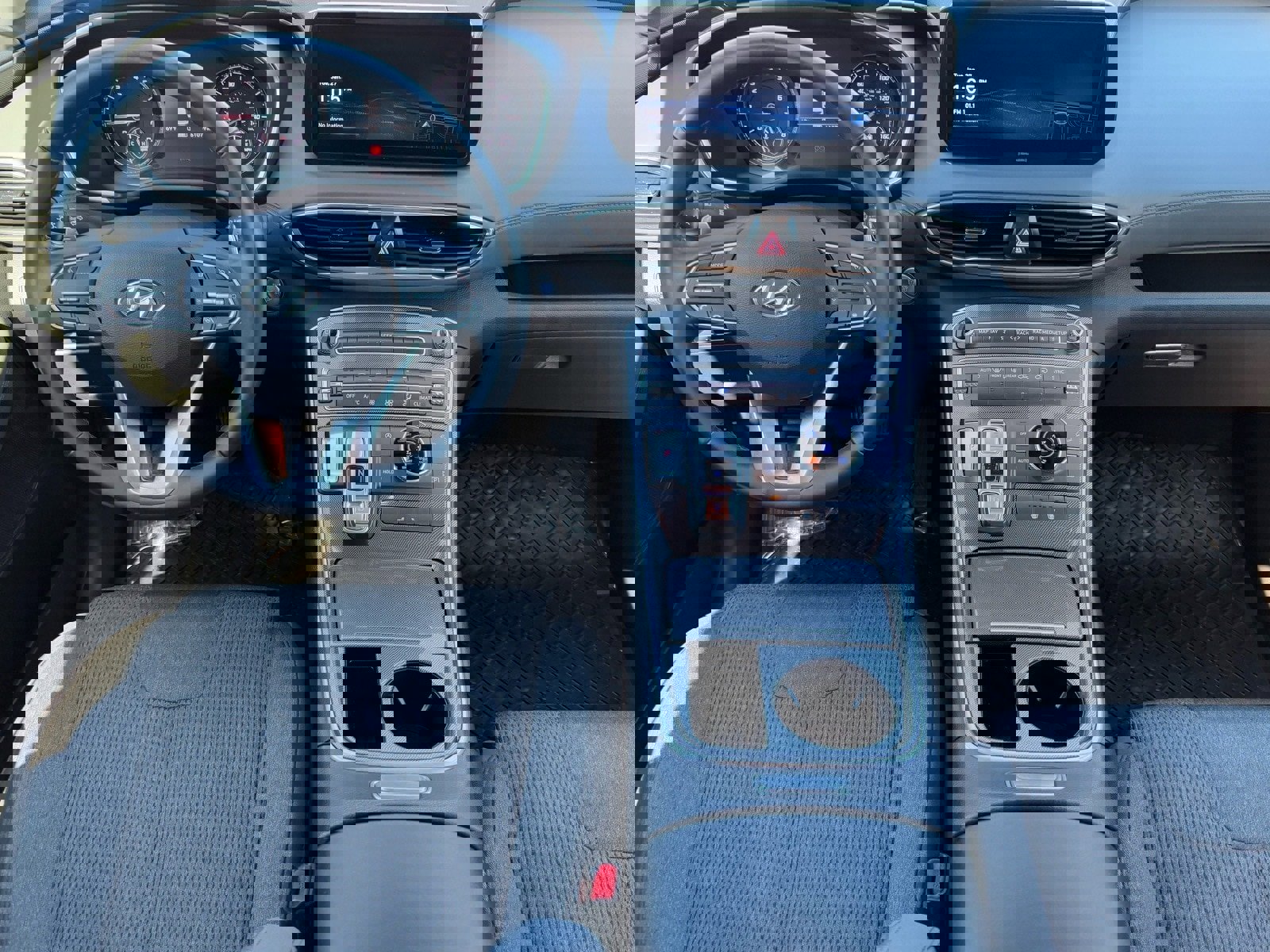 Used 2023 Hyundai Santa Fe SEL image 12