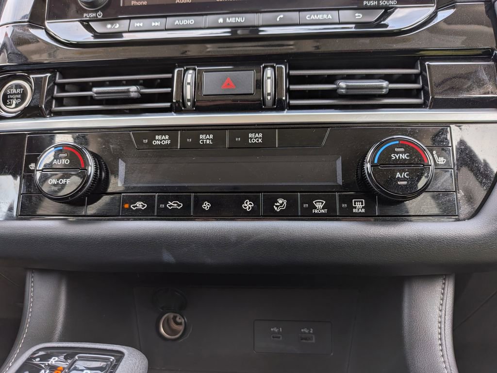 Used 2024 Nissan Pathfinder SV image 21