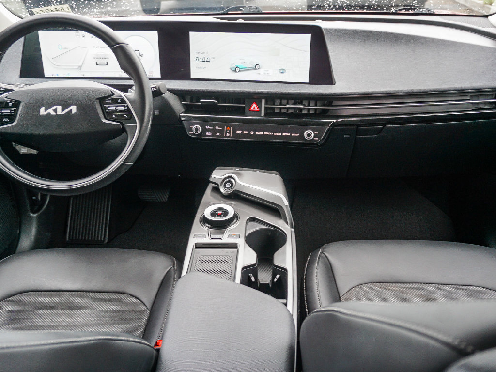 Certified 2024 Kia EV6 Light RWD image 15