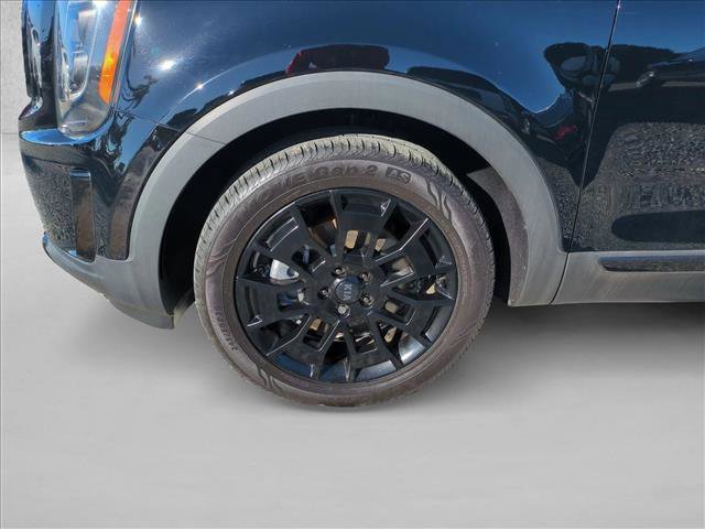 Used 2021 Kia Telluride SX w/ SX Prestige Package image 25